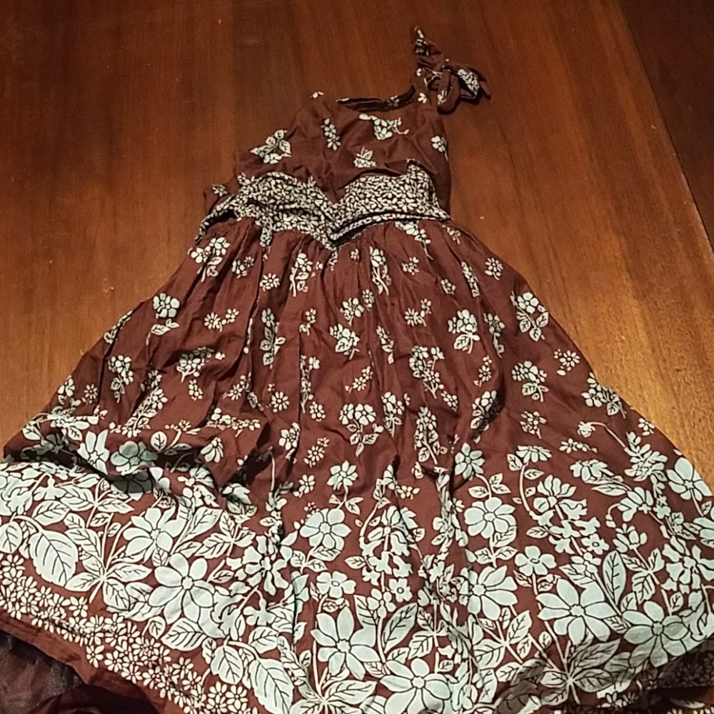 Girls halter style dress